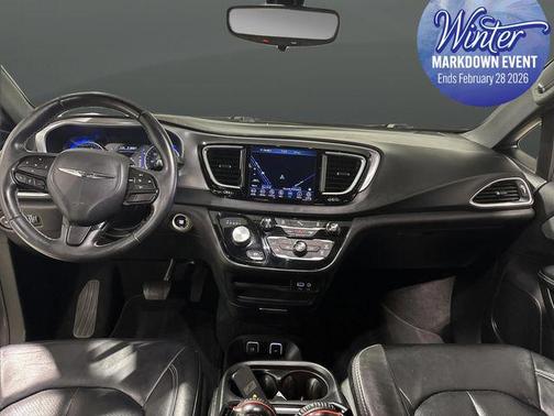 2018 Chrysler Pacifica Touring-L