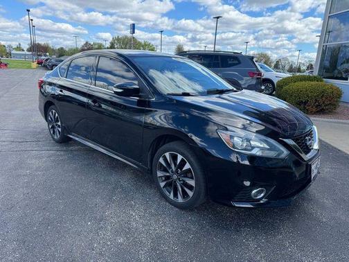 Super Black 2017 Nissan Sentra SR