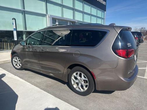 Molten Silver 2017 Chrysler Pacifica Touring-L