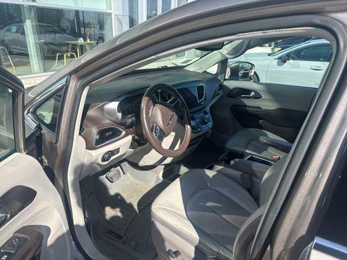 Molten Silver 2017 Chrysler Pacifica Touring-L