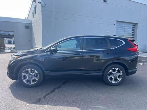 Crystal Black Pearl 2018 Honda CR-V EX