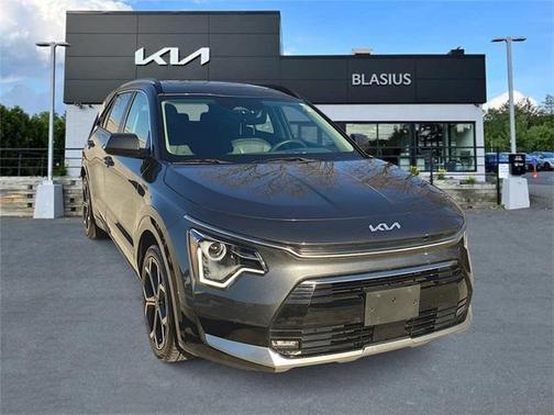 2023 Kia Niro Touring