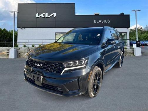 2023 Kia Sorento SX