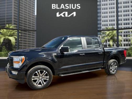Agate Black Metallic 2022 Ford F-150 XL