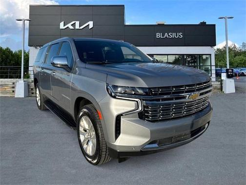 2024 Chevrolet Suburban Premier