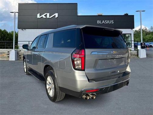 2024 Chevrolet Suburban Premier