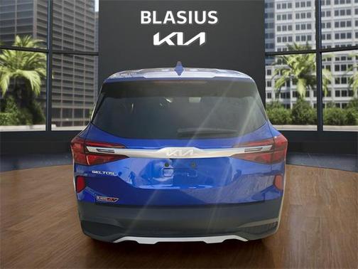 2023 Kia Seltos LX