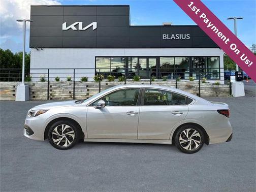 2022 Subaru Legacy Premium