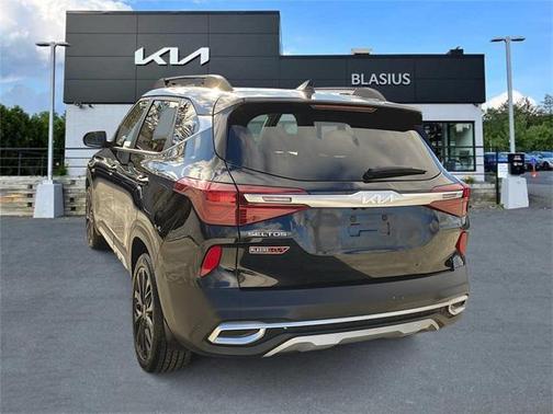 2023 Kia Seltos Nightfall Edition