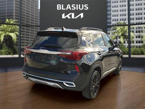 2023 Kia Seltos Nightfall Edition