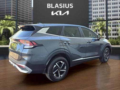 Gravity Gray 2023 Kia Sportage Hybrid LX