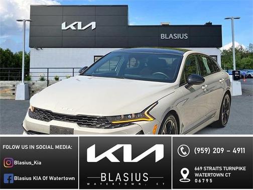 2023 Kia K5 GT-Line