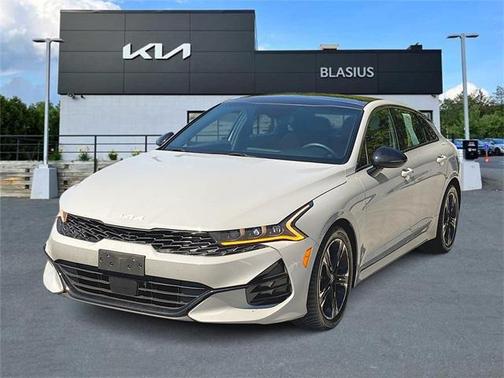 2023 Kia K5 GT-Line