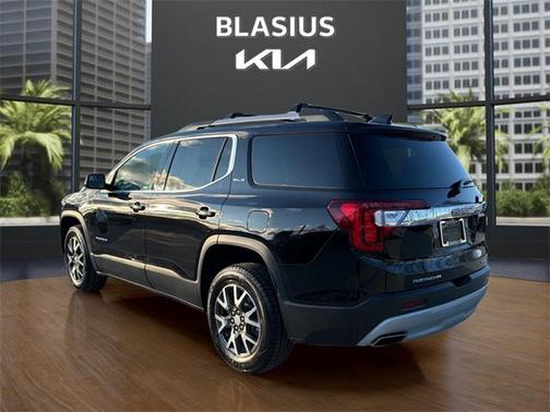 2023 GMC Acadia AWD SLE