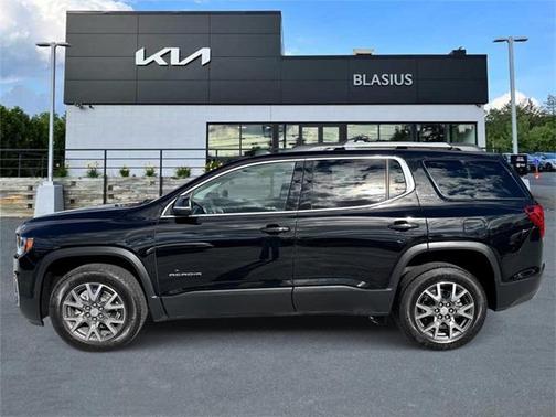 2023 GMC Acadia AWD SLE