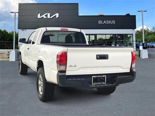 2023 Toyota Tacoma SR