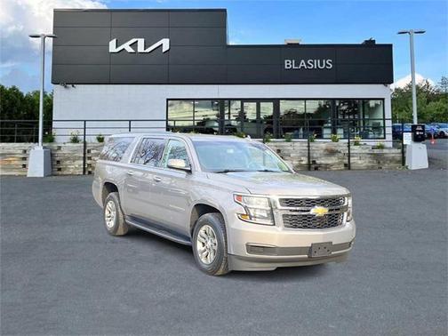 2018 Chevrolet Suburban LS