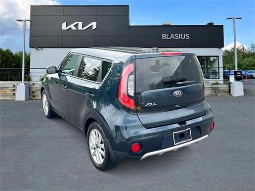 2017 Kia Soul +