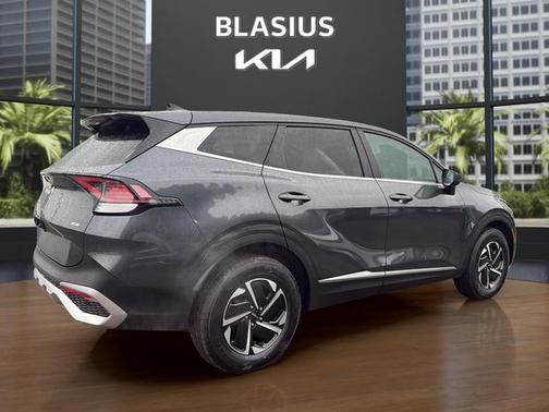 Gravity Gray 2023 Kia Sportage Hybrid LX