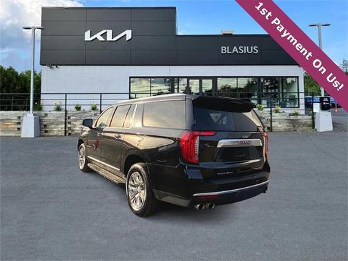 2023 GMC Yukon XL Denali