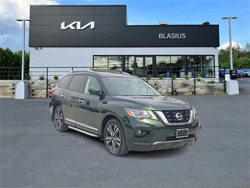 2018 Nissan Pathfinder Platinum