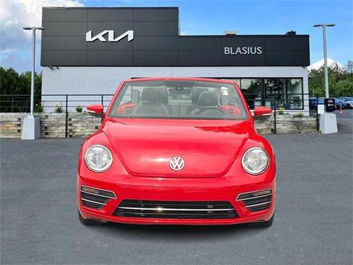 2019 Volkswagen Beetle 2.0T SE
