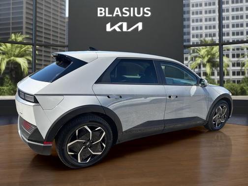 Cyber Gray 2023 Hyundai IONIQ 5 SEL
