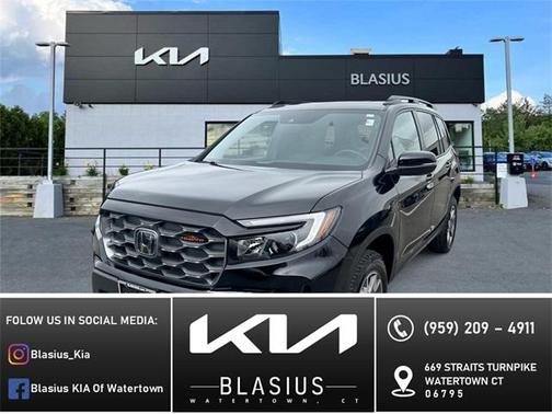 2023 Honda Passport AWD TrailSport