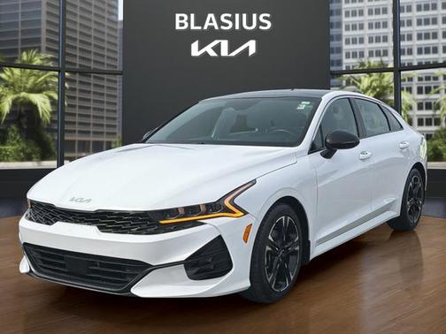 2022 Kia K5 GT-Line