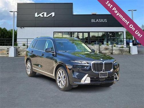 2023 BMW X7 xDrive40i