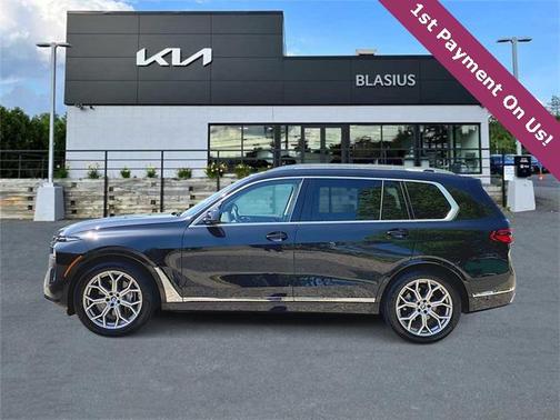 2023 BMW X7 xDrive40i