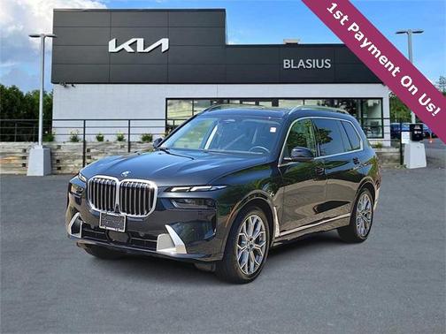 2023 BMW X7 xDrive40i