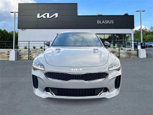 2022 Kia Stinger GT2