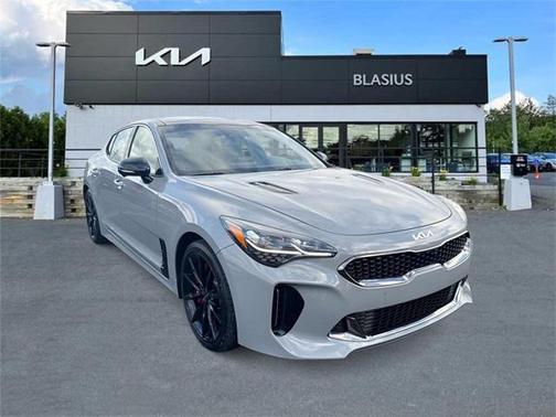 2022 Kia Stinger GT2