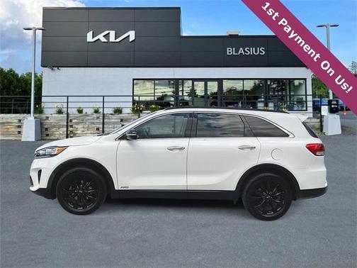 2019 Kia Sorento S