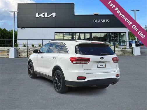 2019 Kia Sorento S