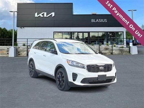 2019 Kia Sorento S