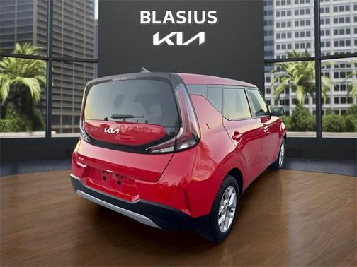 2024 Kia Soul LX