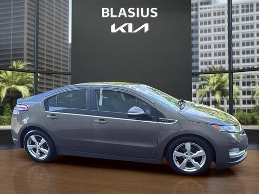 Brownstone Metallic 2014 Chevrolet Volt Base