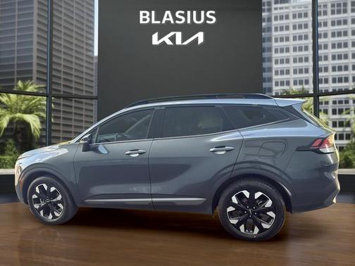 Gravity Gray 2024 Kia Sportage X-Line