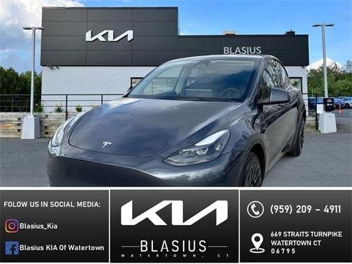 2023 Tesla Model Y Long Range Dual Motor All-Wheel Drive