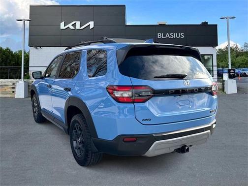 2023 Honda Pilot AWD TrailSport