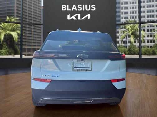 Tide Metallic (Ice Blue) 2023 Chevrolet Bolt EUV FWD Premier