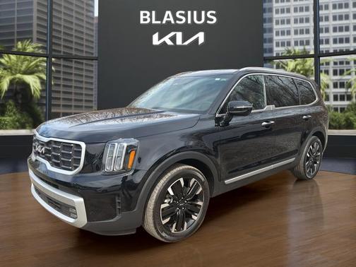 Ebony Black 2023 Kia Telluride SX