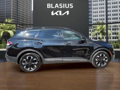 Fusion Black 2023 Kia Sportage Plug-In Hybrid X-Line Prestige