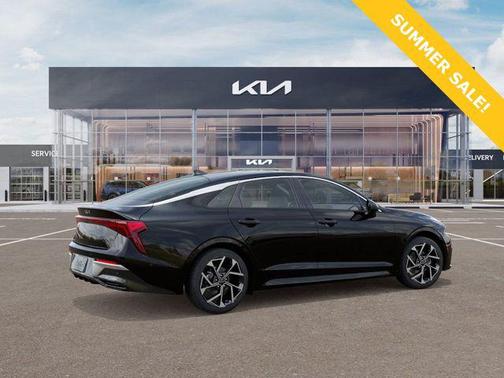 Aurora Black Pearl 2026 Kia K5 EX