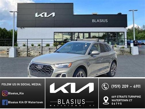 2023 Audi Q5 45 S line Premium Plus