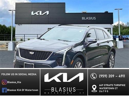 2023 Cadillac XT4 Sport