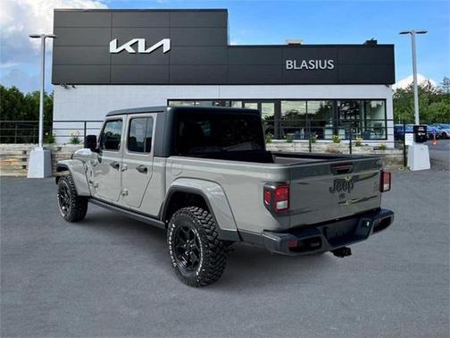 2022 Jeep Gladiator Willys 4x4