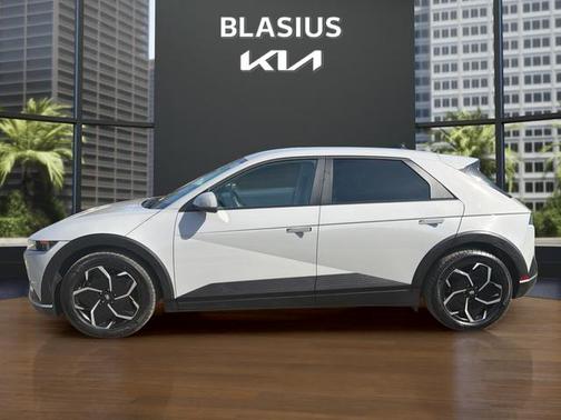 Cyber Gray 2023 Hyundai IONIQ 5 SEL